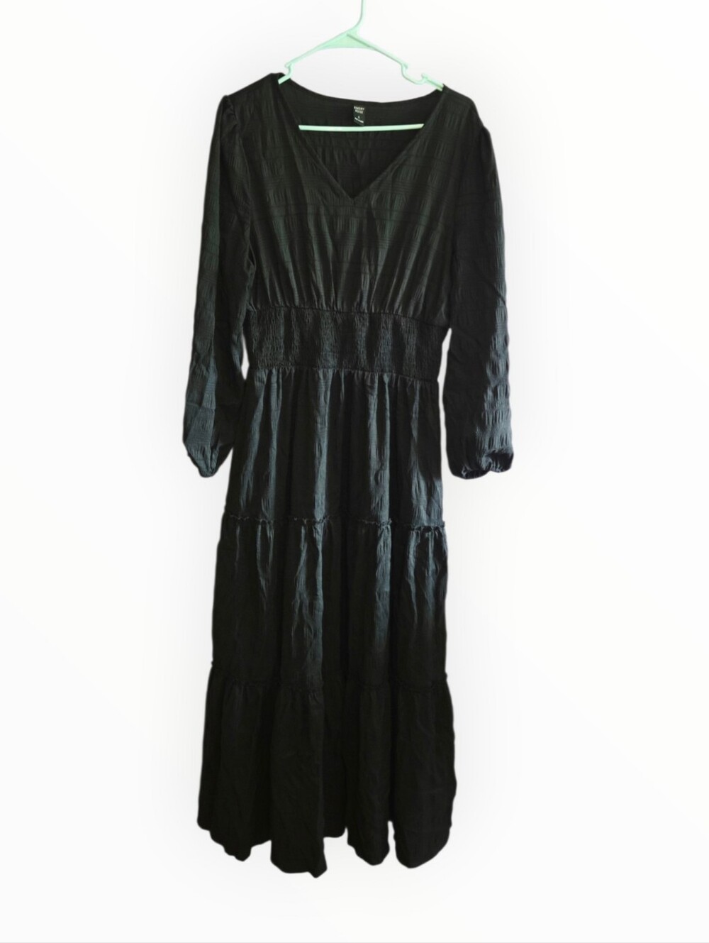 Emery rose large Black Long Sleeve Tiered Maxi Dress